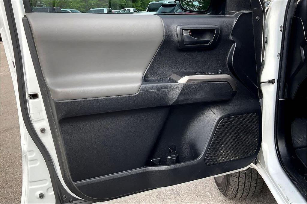 used 2022 Toyota Tacoma car, priced at $30,964