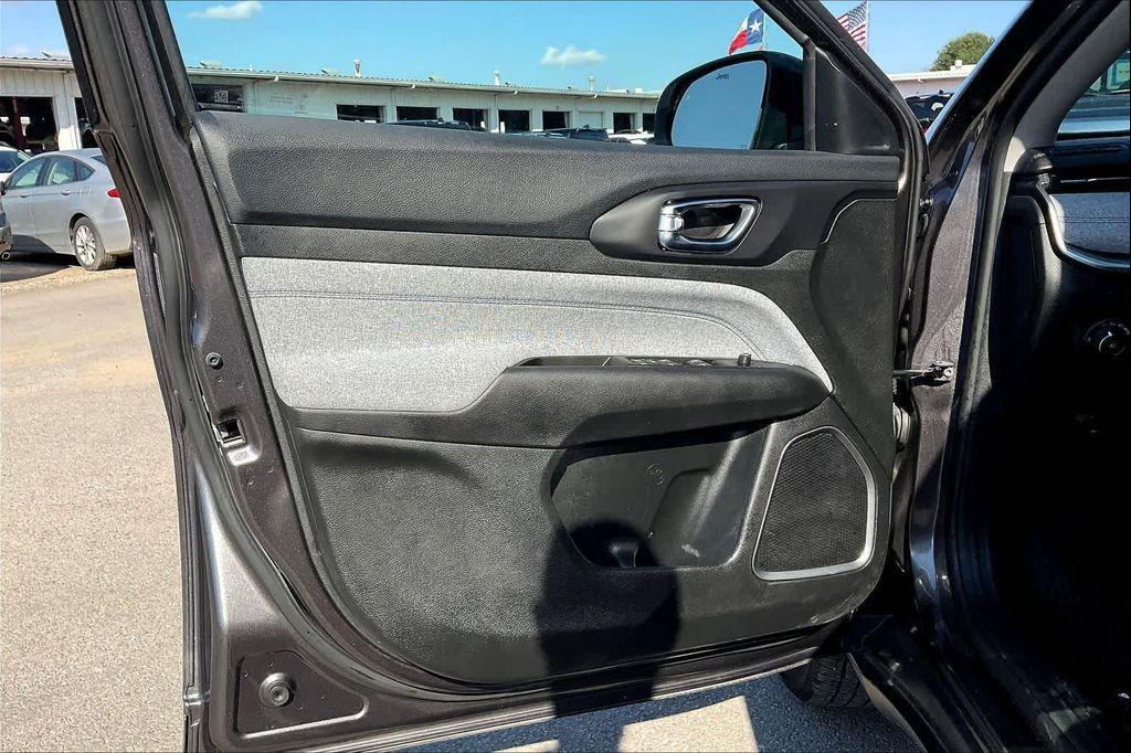 used 2022 Jeep Compass car, priced at $21,898