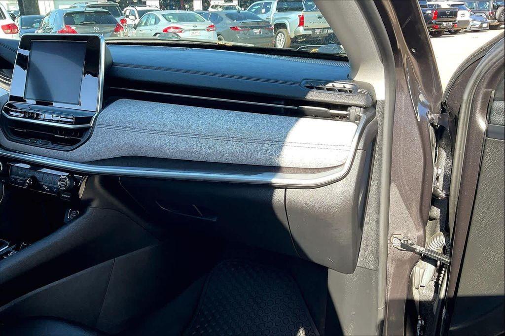 used 2022 Jeep Compass car, priced at $21,898