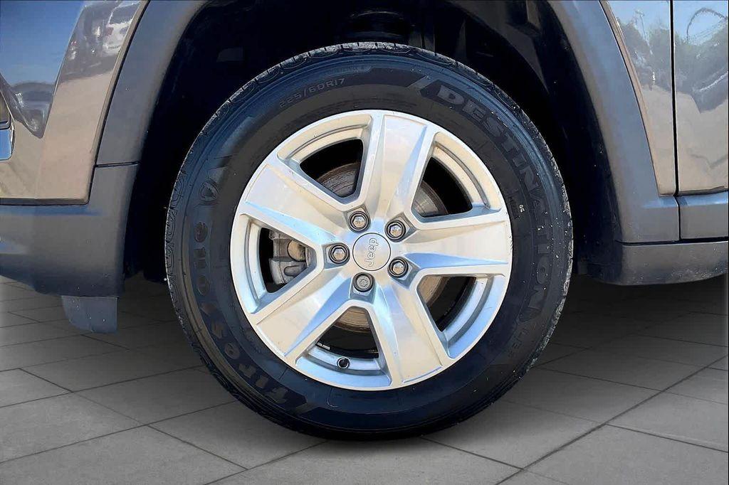 used 2022 Jeep Compass car, priced at $21,898