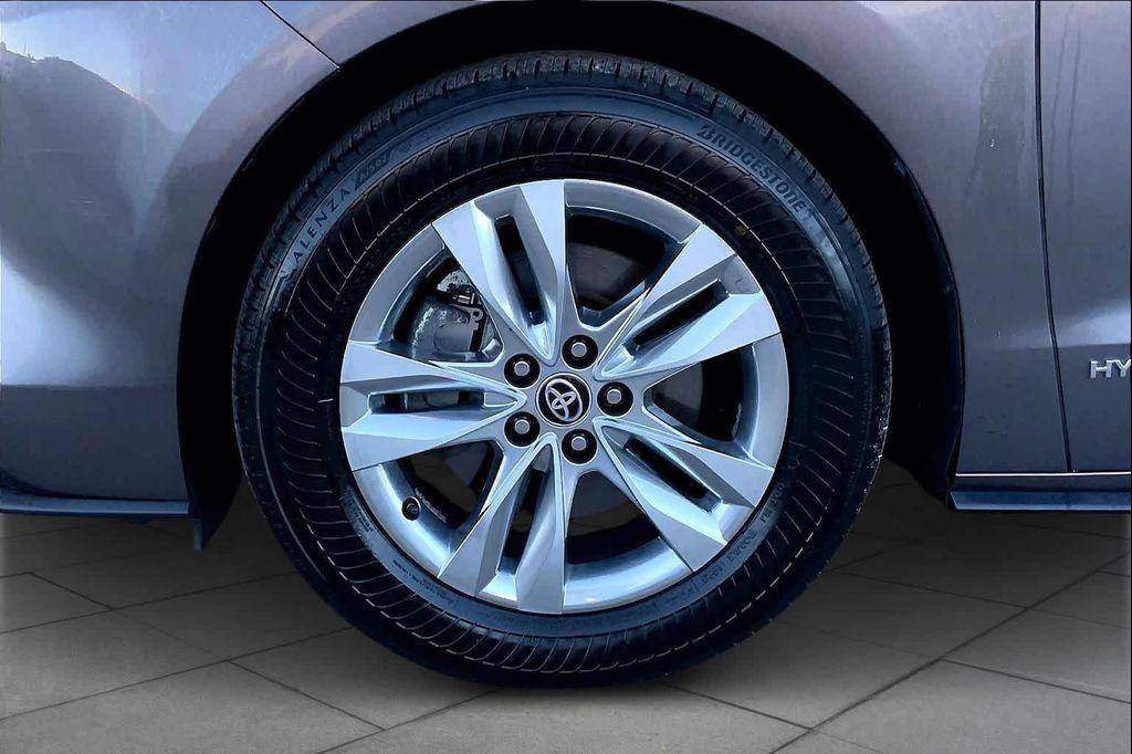 used 2021 Toyota Sienna car, priced at $33,989