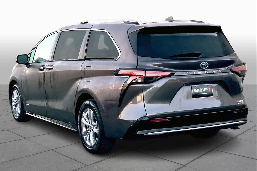 used 2021 Toyota Sienna car, priced at $33,989