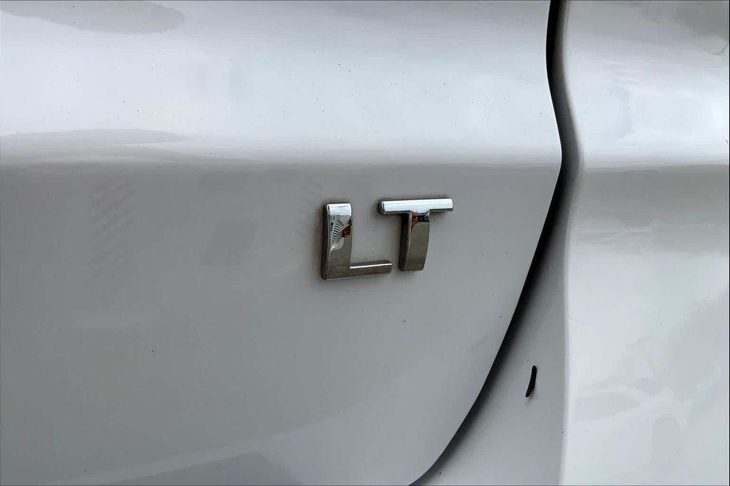 used 2017 Chevrolet Traverse car, priced at $15,599