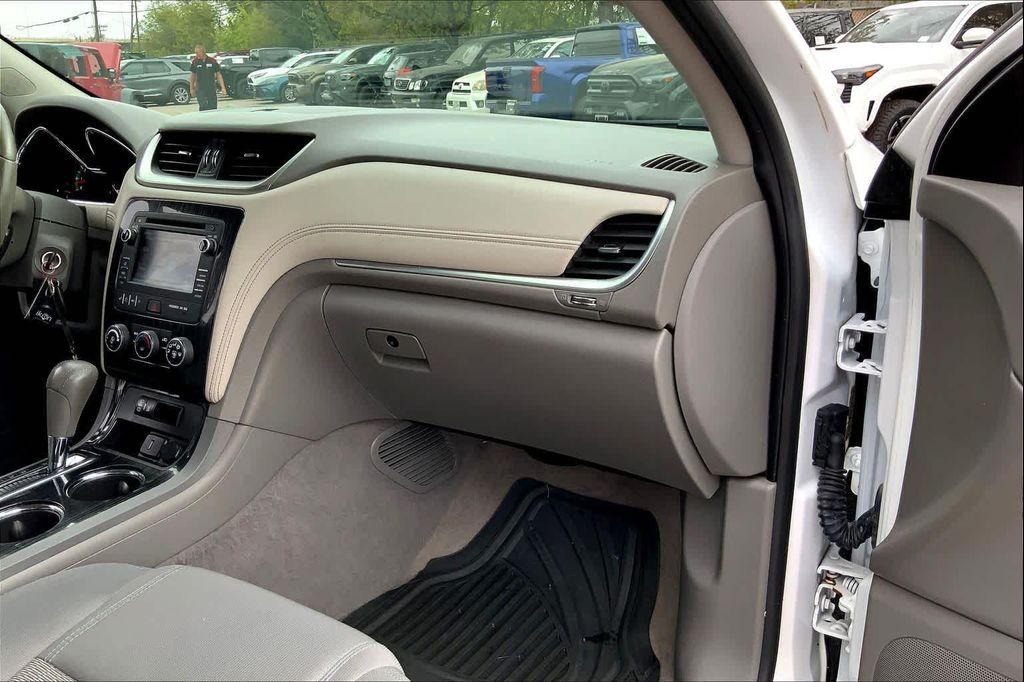 used 2017 Chevrolet Traverse car, priced at $15,599