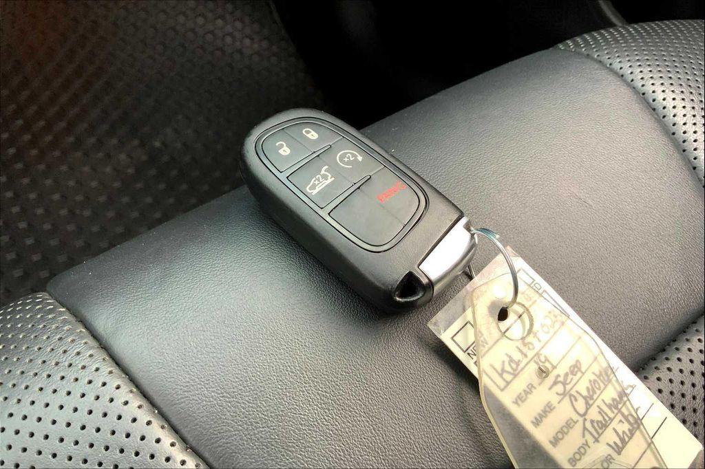 used 2019 Jeep Cherokee car, priced at $18,940