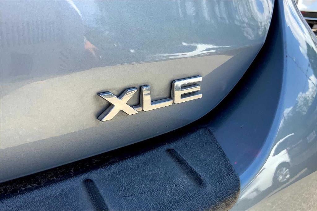 used 2023 Toyota Highlander car, priced at $36,400