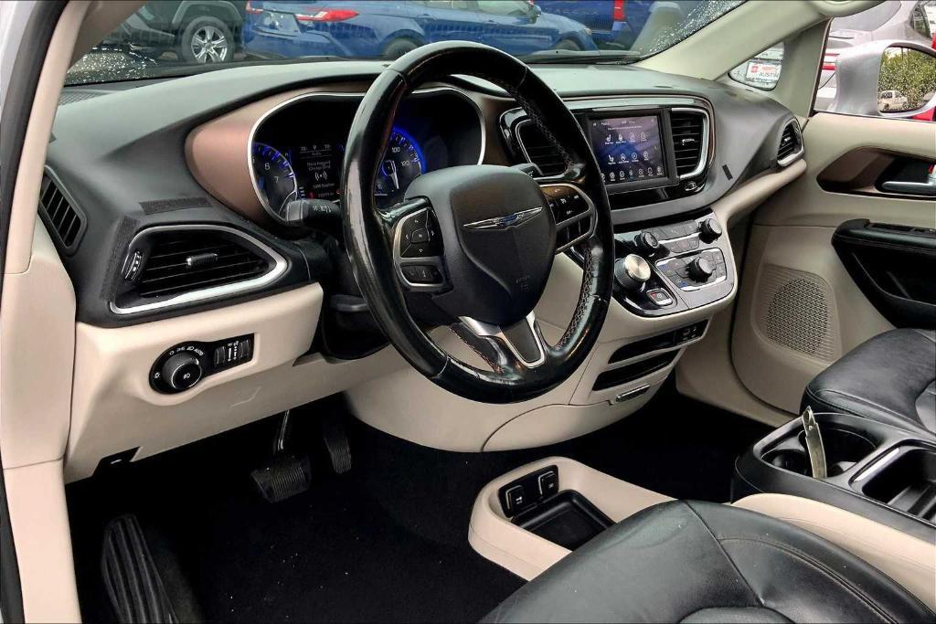 used 2019 Chrysler Pacifica car, priced at $15,915
