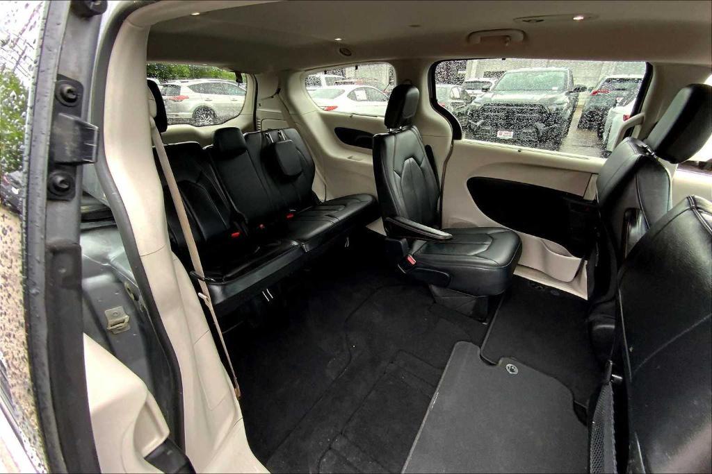 used 2019 Chrysler Pacifica car, priced at $15,915