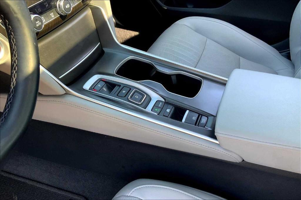 used 2020 Honda Accord Hybrid car, priced at $27,937