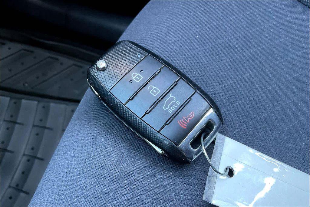 used 2016 Kia Sorento car, priced at $8,630