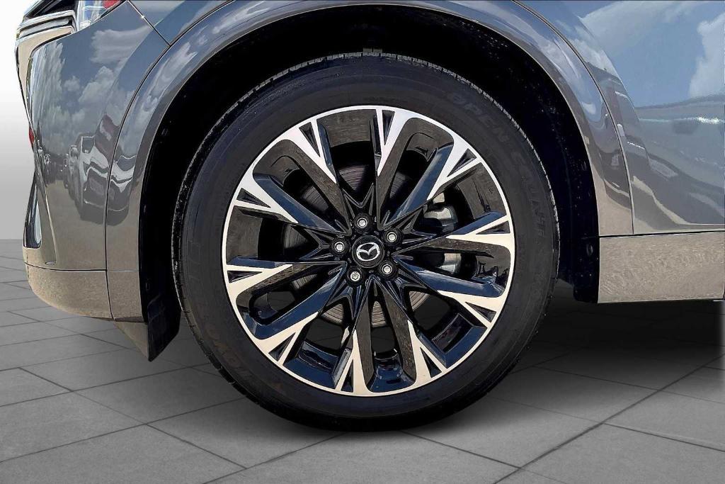 used 2024 Mazda CX-90 car, priced at $40,999