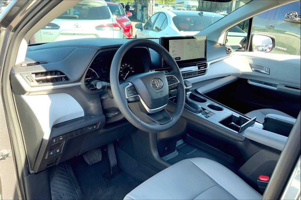 used 2025 Toyota Sienna car, priced at $47,962