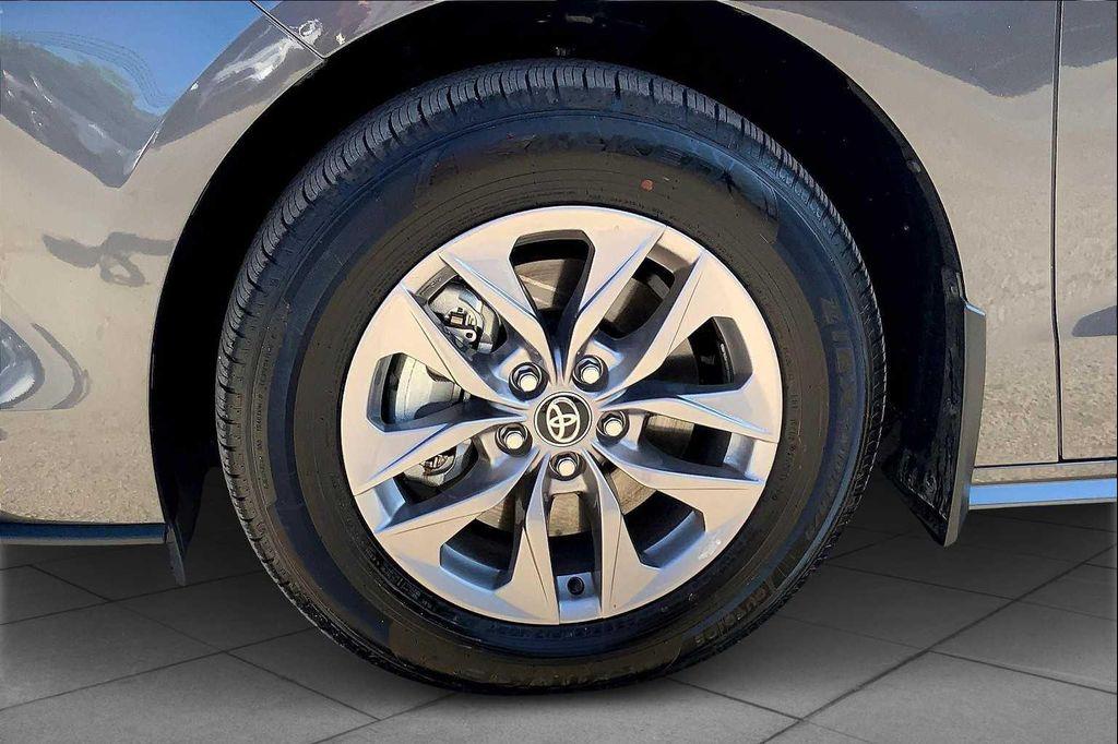 used 2025 Toyota Sienna car, priced at $47,962