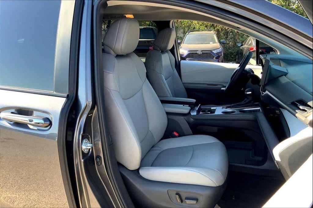 used 2025 Toyota Sienna car, priced at $47,962