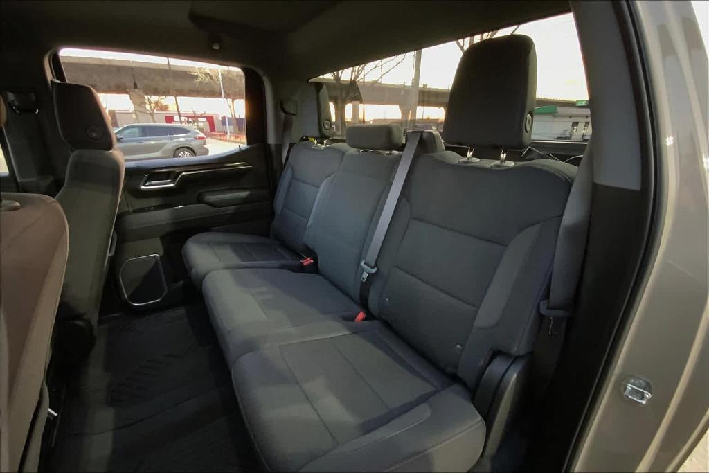 used 2022 Chevrolet Silverado 1500 car, priced at $45,681