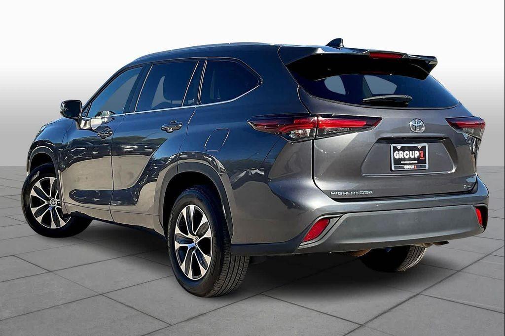 used 2024 Toyota Highlander car, priced at $36,970