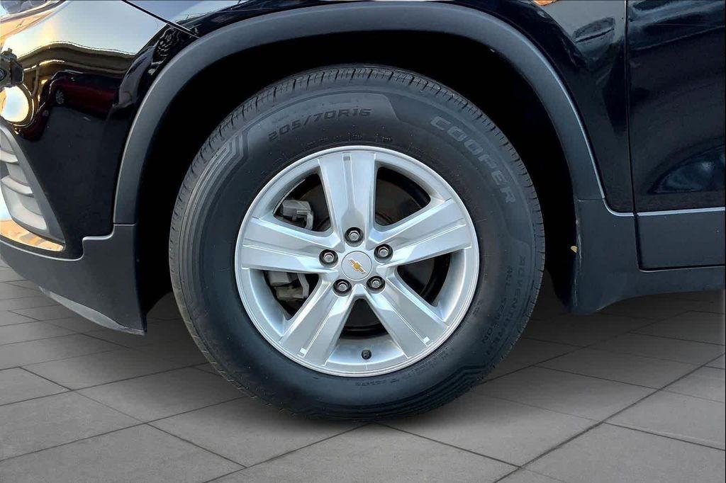 used 2020 Chevrolet Trax car, priced at $10,745