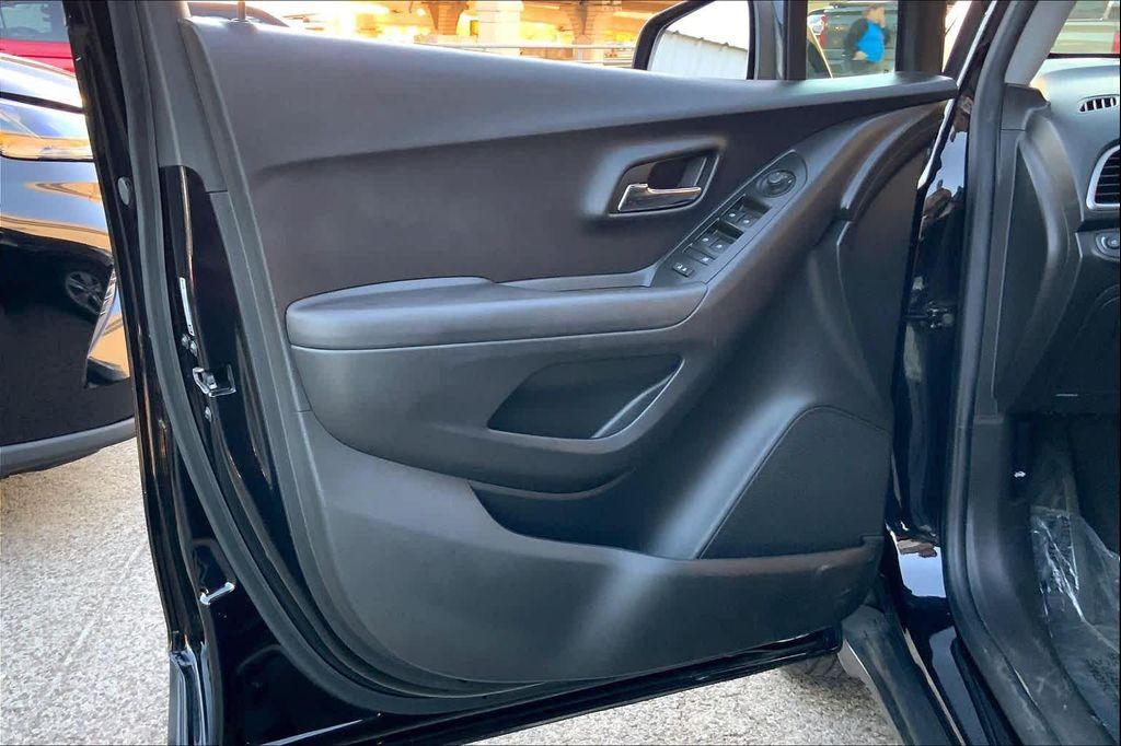 used 2020 Chevrolet Trax car, priced at $10,745