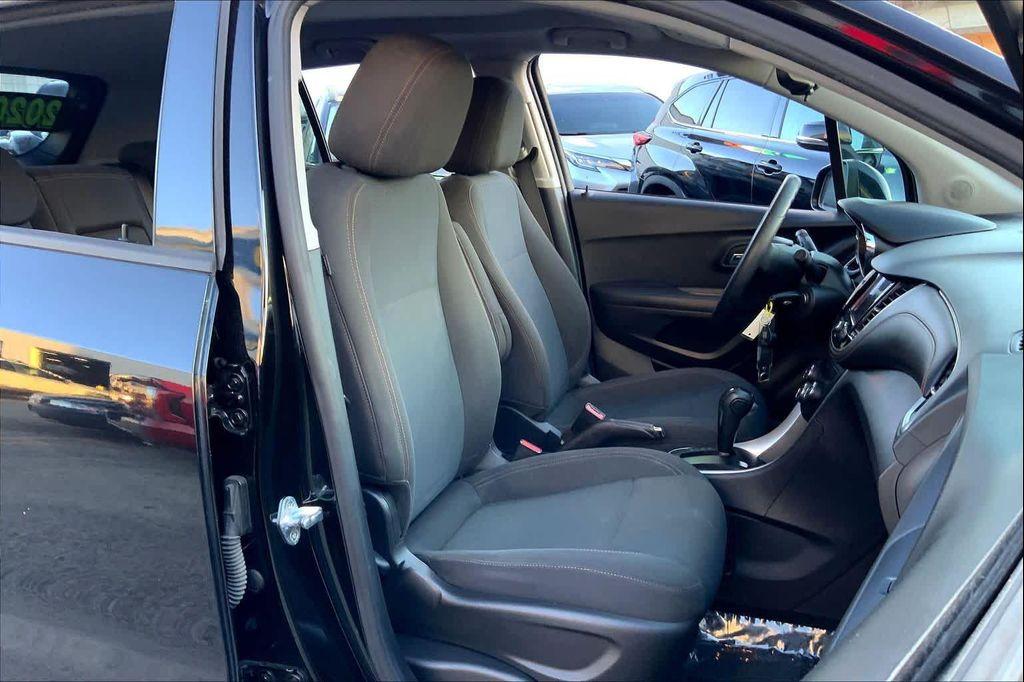 used 2020 Chevrolet Trax car, priced at $10,745