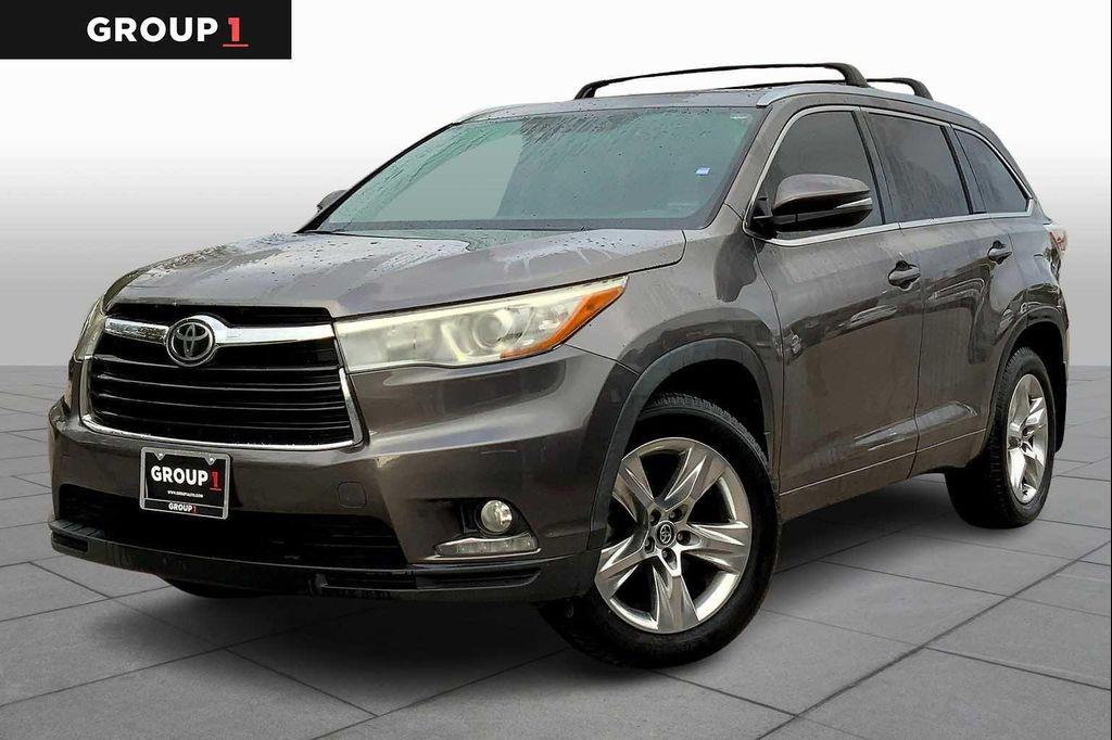 used 2016 Toyota Highlander car, priced at $18,890