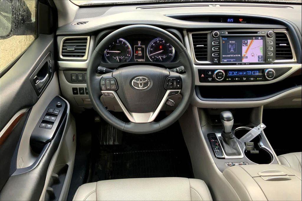 used 2016 Toyota Highlander car, priced at $18,890