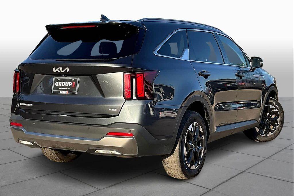 used 2024 Kia Sorento car, priced at $27,438