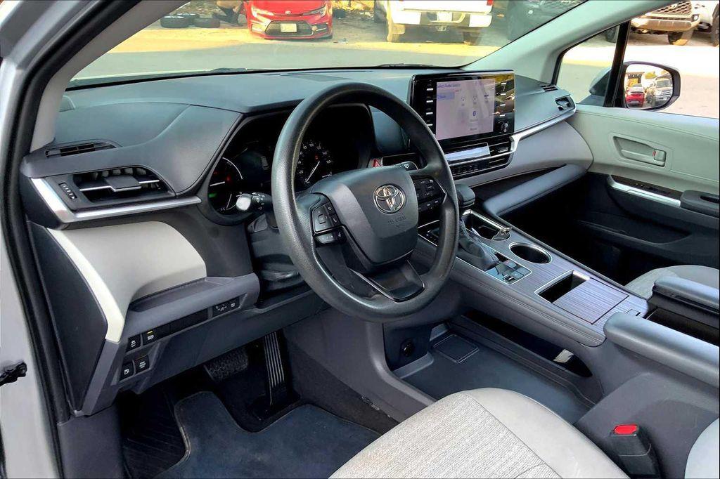 used 2022 Toyota Sienna car, priced at $32,891