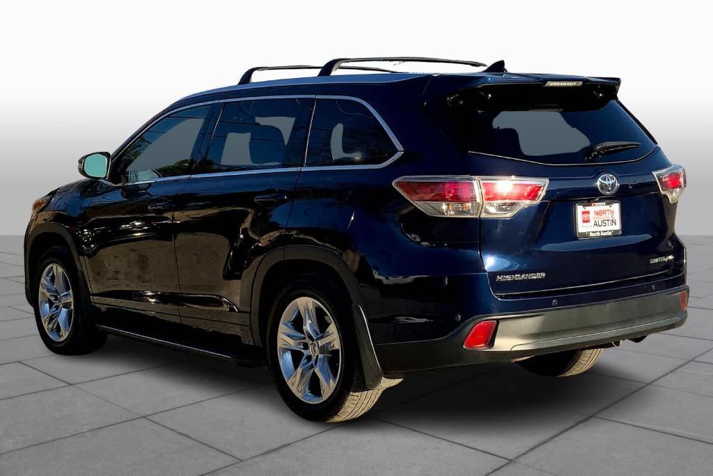 used 2015 Toyota Highlander car, priced at $16,888