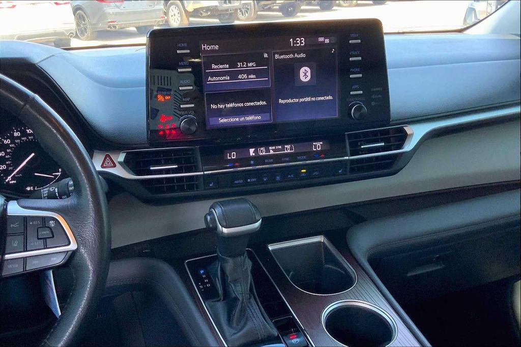 used 2022 Toyota Sienna car, priced at $36,868