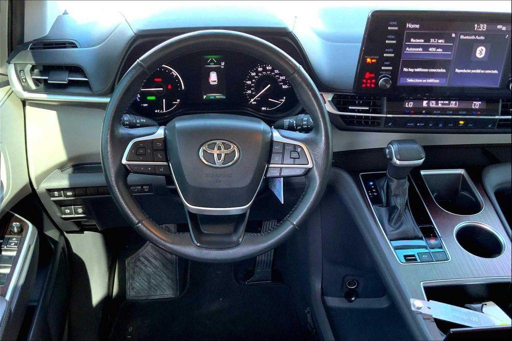 used 2022 Toyota Sienna car, priced at $36,868