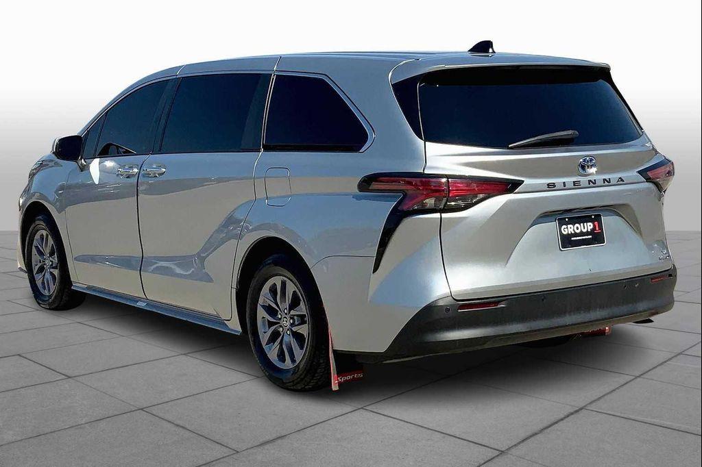 used 2022 Toyota Sienna car, priced at $36,868