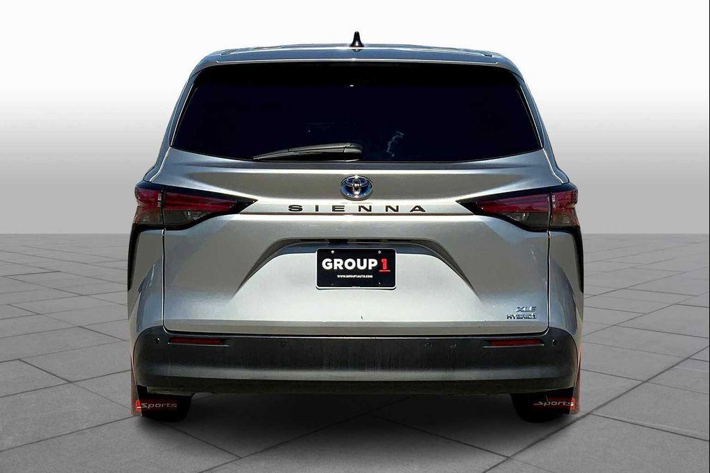 used 2022 Toyota Sienna car, priced at $36,868