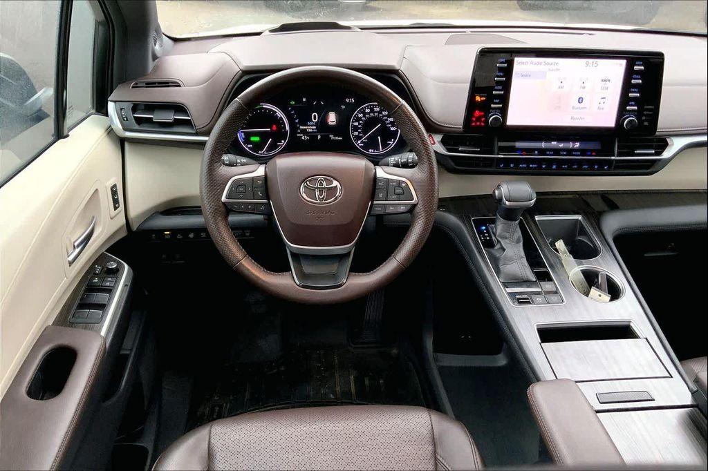 used 2021 Toyota Sienna car, priced at $39,222