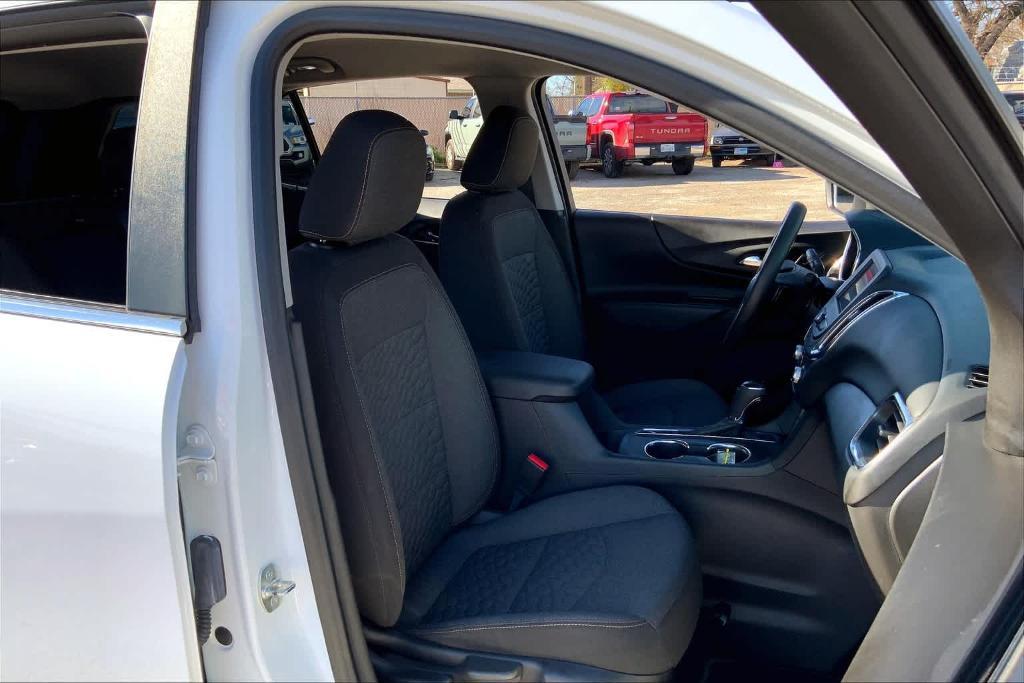 used 2021 Chevrolet Equinox car, priced at $19,999