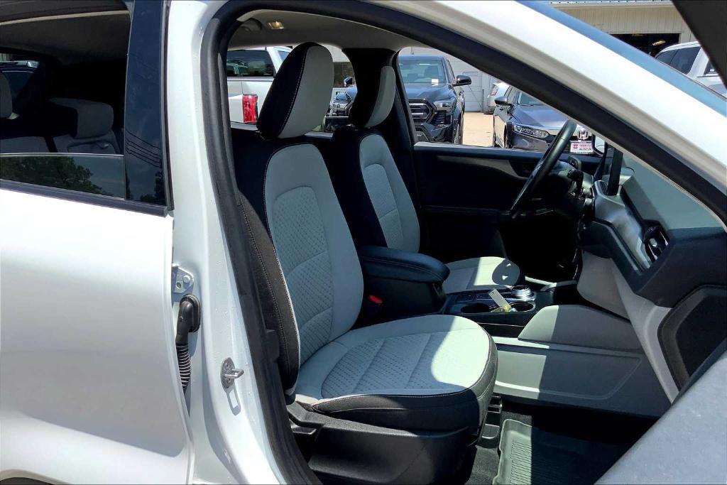 used 2023 Ford Escape car, priced at $21,831