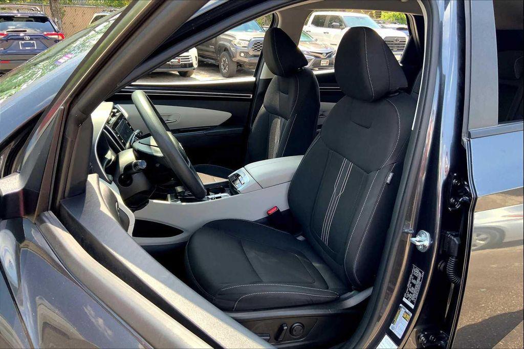 used 2024 Hyundai Tucson car, priced at $22,222