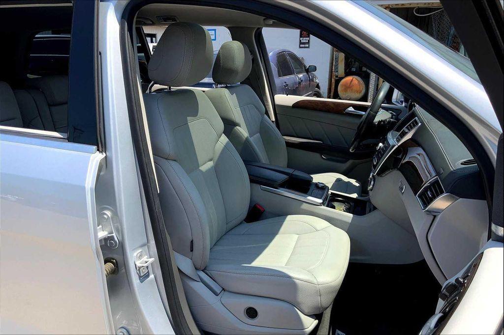 used 2016 Mercedes-Benz GL-Class car, priced at $17,995