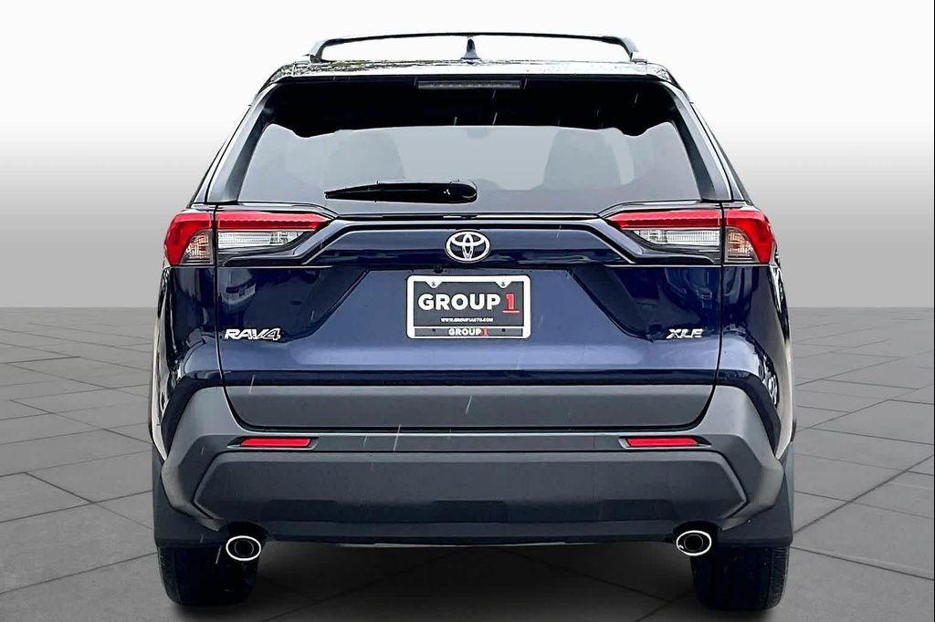 used 2020 Toyota RAV4 car, priced at $28,772