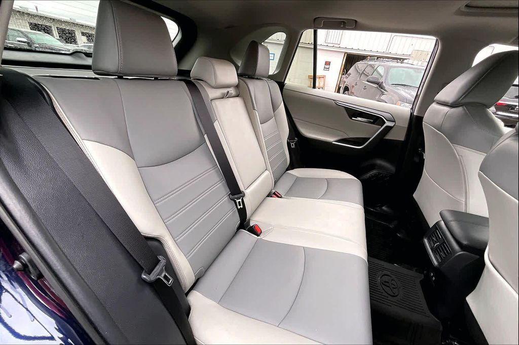 used 2020 Toyota RAV4 car, priced at $28,772