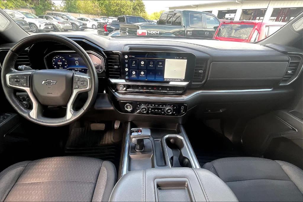 used 2022 Chevrolet Silverado 1500 car, priced at $46,944