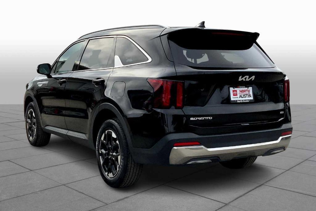 used 2024 Kia Sorento car, priced at $33,935
