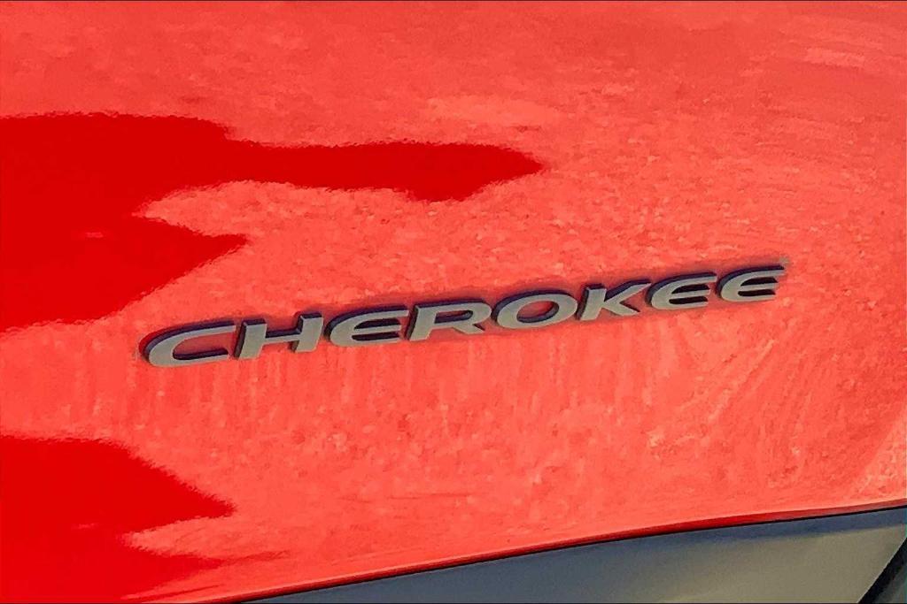 used 2019 Jeep Cherokee car, priced at $19,408