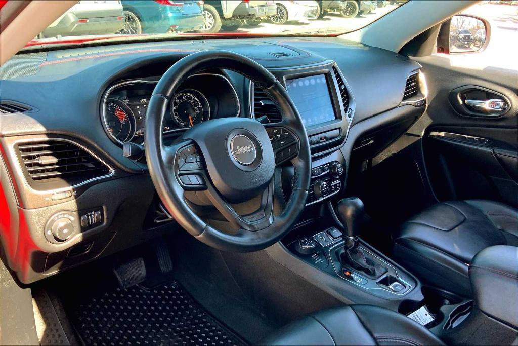 used 2019 Jeep Cherokee car, priced at $19,408