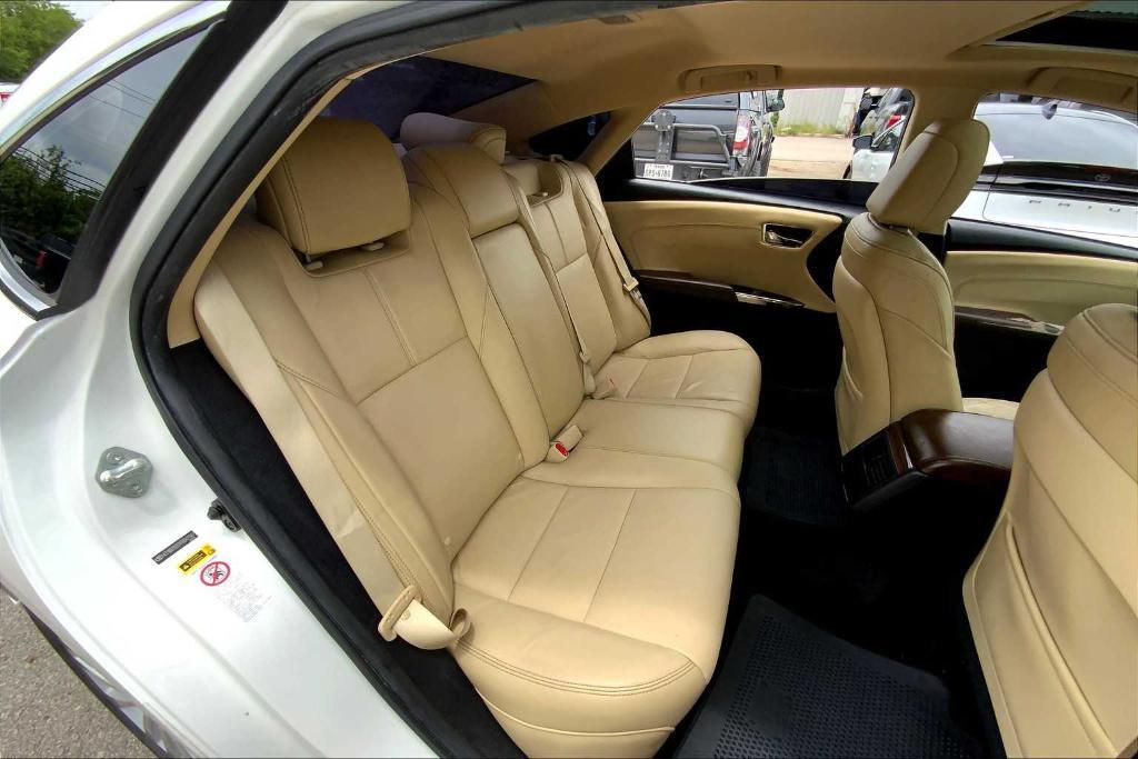 used 2015 Toyota Avalon Hybrid car, priced at $16,307