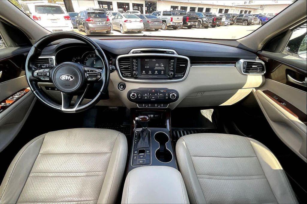 used 2017 Kia Sorento car, priced at $15,439