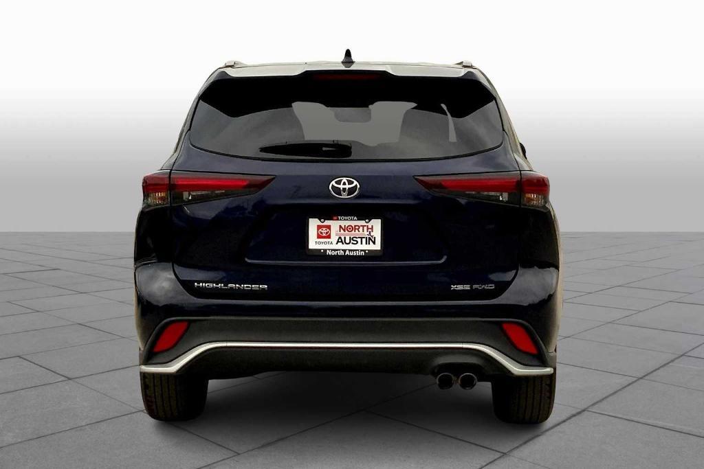 used 2024 Toyota Highlander car, priced at $47,700