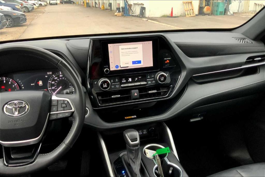 used 2024 Toyota Highlander car, priced at $47,700
