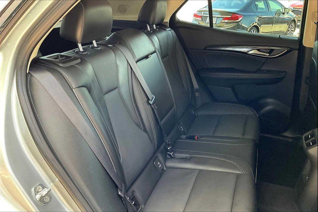 used 2023 Buick Envision car, priced at $23,581