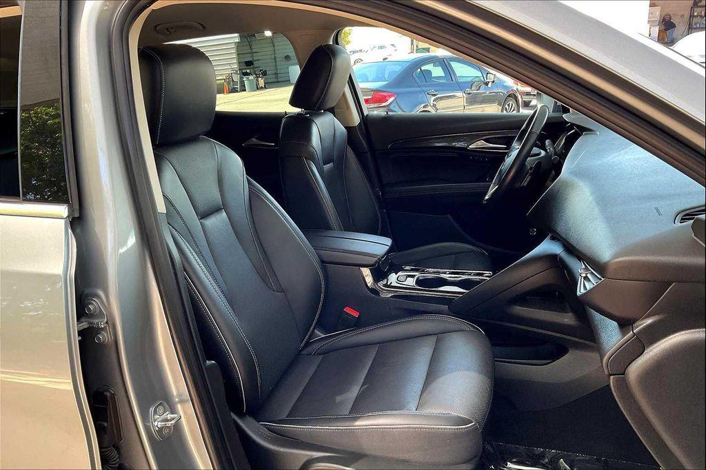 used 2023 Buick Envision car, priced at $23,581