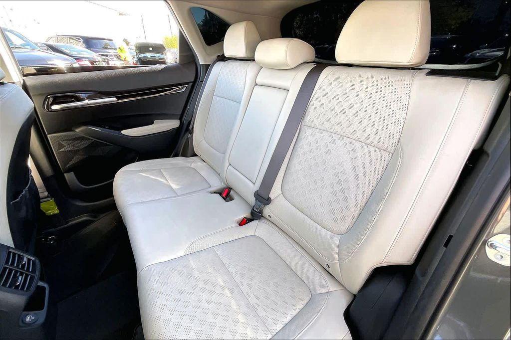 used 2023 Kia Seltos car, priced at $24,190